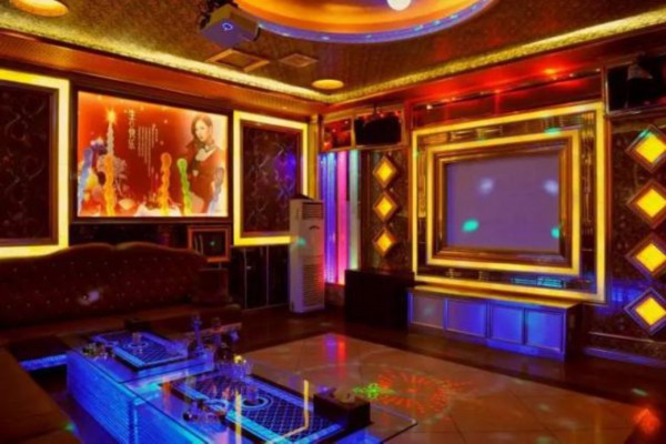 长沙金麓大酒店，夜生活养生两不误